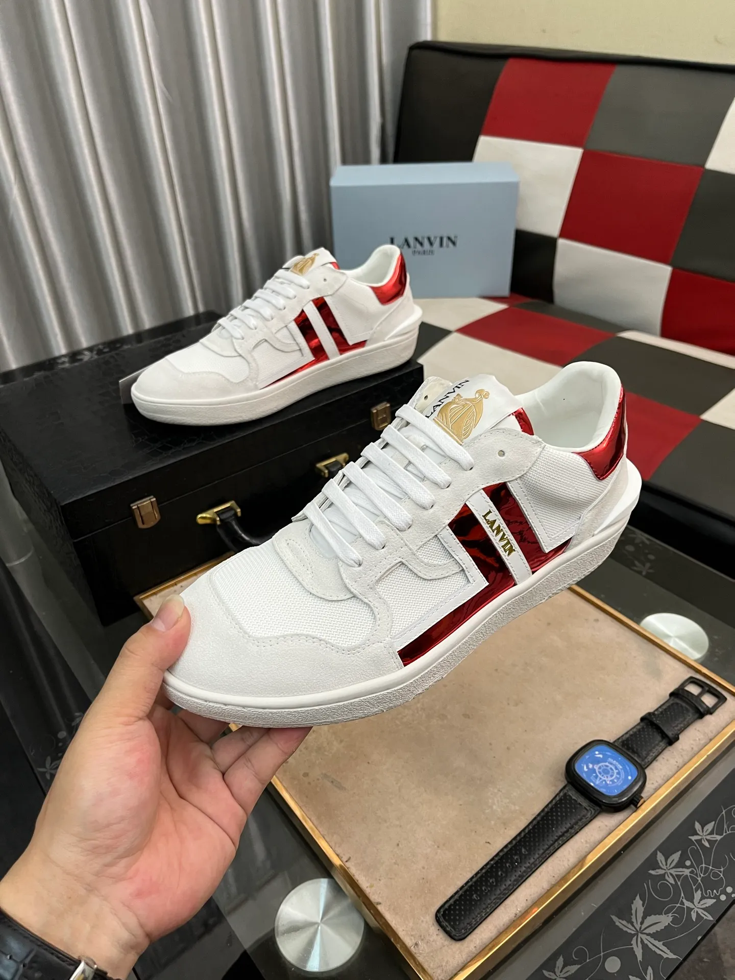 Men's men's shoes 💰540⌚️⌚️❗️Lanvin# Lanvin spring and summer series new colors latest lace up fashion casual forrest shoes running shoes ~ bumpr high quality couple series‼ ️ The latest trendy products of the season 🌈Many bloggers have started buying original models and custom-made them. The uppers are made of nubuck leather. They are very versatile, fashionable and casual, and are comfortable on the feet. Recommended for personal use! The original molded rubber backing with clear logo is wear-resistant. Standard code for couples: female code 35~40, male code 38-45
